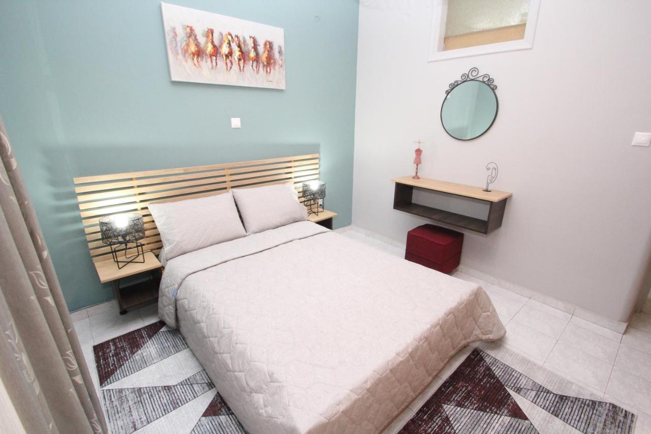 Agios Nikolaos Train Station 1 Bedroom 4 Pers. Athen Exterior foto
